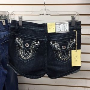 Junior women denim short